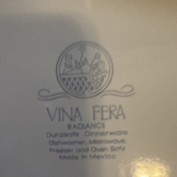 Vtg Vina Fera Radiance 7.5” Fruit Floral Pattern Blue Trim Salad Plate Japan - Picture 2 of 3